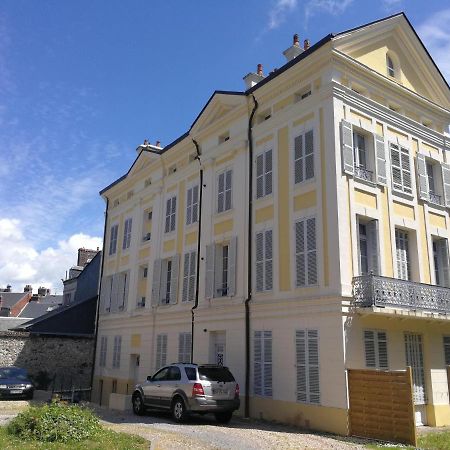 Appartement Indus En Centre Ville Avec Parking Honfleur Eksteriør bilde